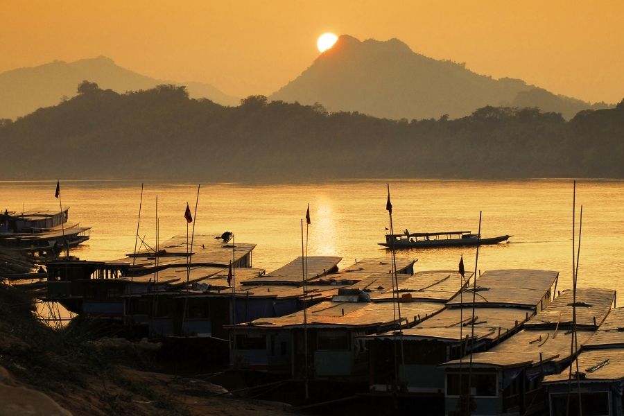 Fishing at dawn cultural immersion on Vietnam luxury trips