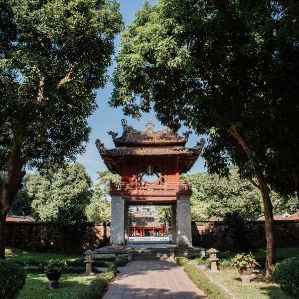 HN - Văn Miếu 1 Vietnam Luxuxy Tours