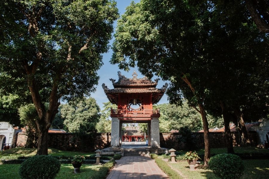 HN - Văn Miếu 1 Vietnam Luxuxy Tours