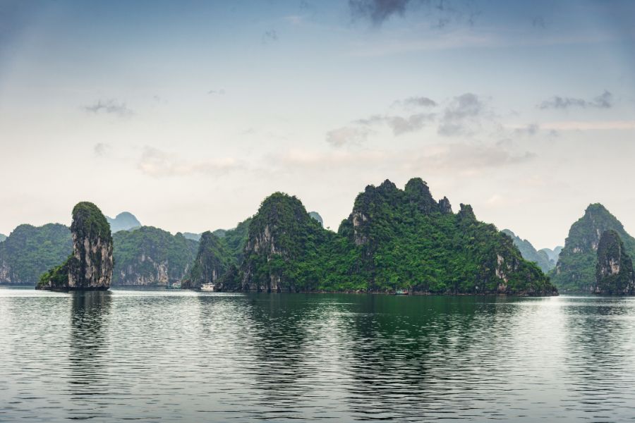 Luxury Vietnam Itinerary cruise through limestone islands of Ha Long Bay