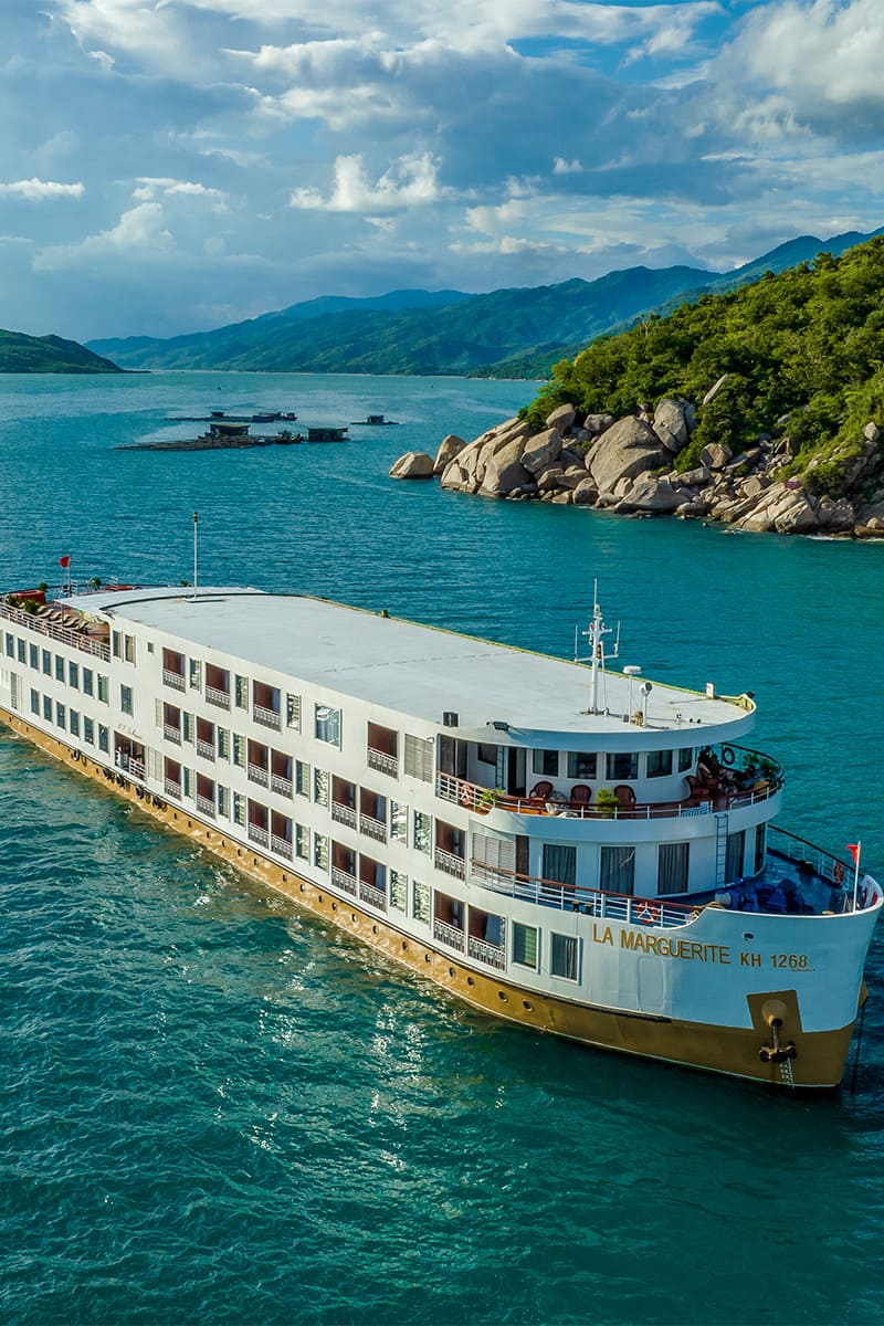 RV La Marguerite Cruise - Vietnam Luxury River Cruise Packages