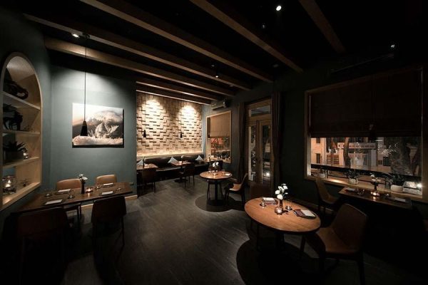 TUNG DINING Vietnam Luxury Tours