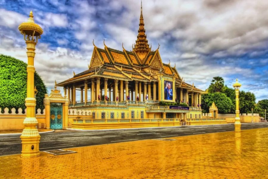 The Quintessences of Cambodia & Vietnam – 16 Days