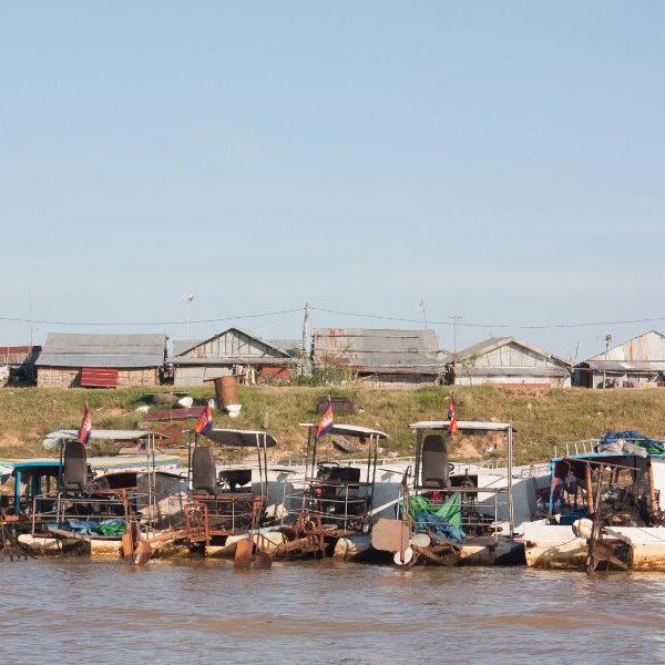 Tonle sap Luxury Tours