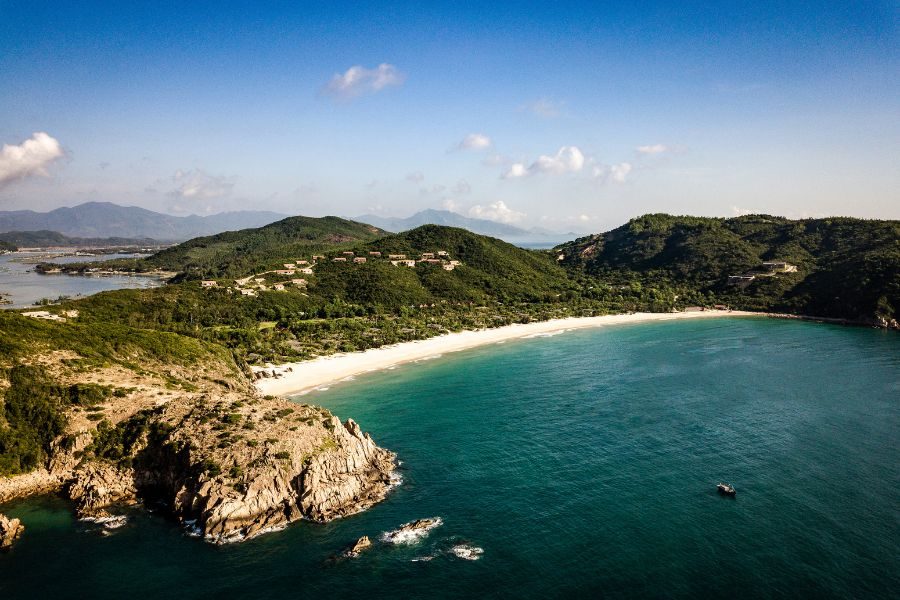 Vietnam Luxury Tours panoramic beach view of Zannier Bai San Ho resort