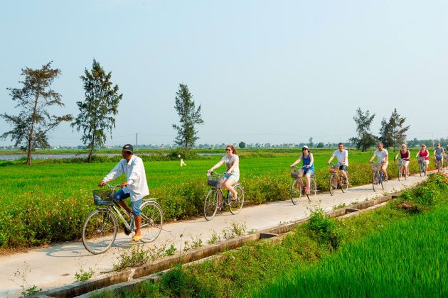 cycling tour in hoi an