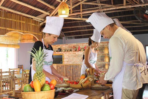 join a cooking class at hoi an