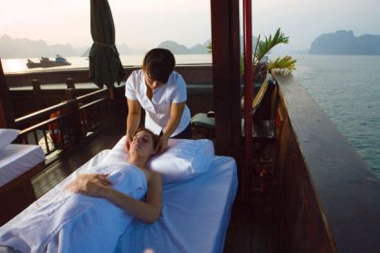 vietnam luxury spa in halong bay