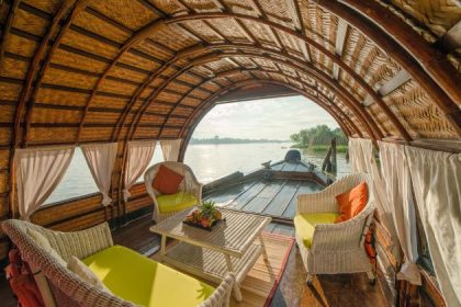 mekong delta sampan luxury cruise