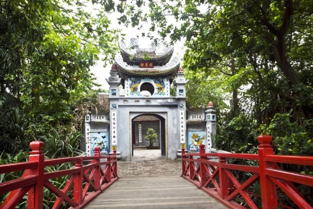 ngoc son temple and the huc bridge