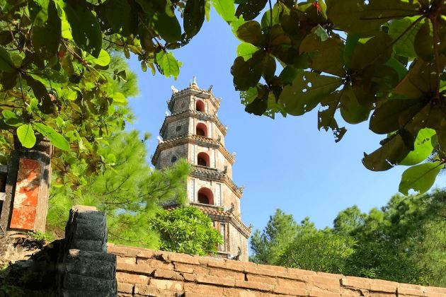 perfume pagoda in hue