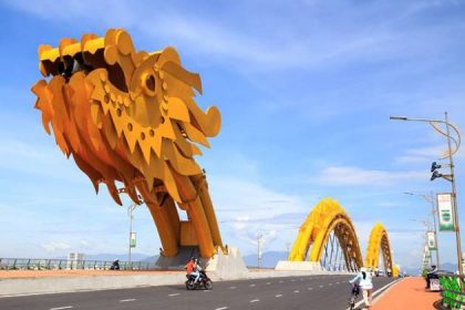 the dragon bridge in danang